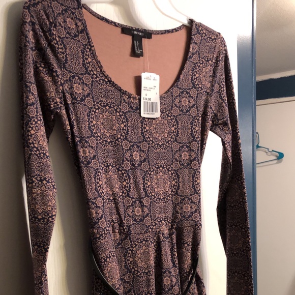 Forever 21 Dresses & Skirts - Floral dress